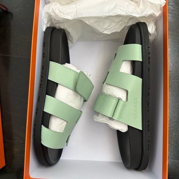 Hermes Chypre Sandal in Vert Jade size 37 - Picture 5 of 11